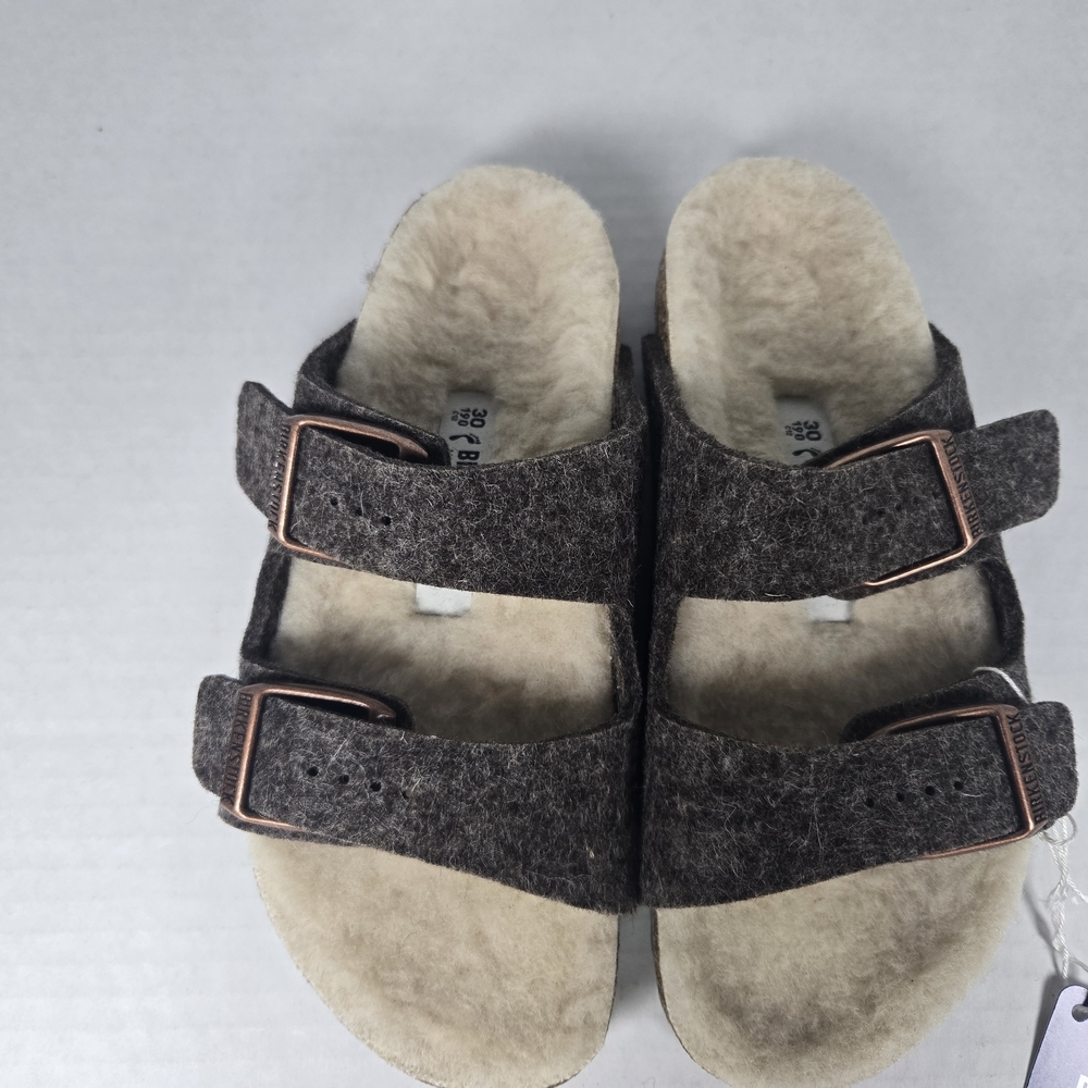 Birkenstock Arizona Cacao Happy Lamb Wool Sandals Size EU30 US C12 little kids - Picture 2 of 9